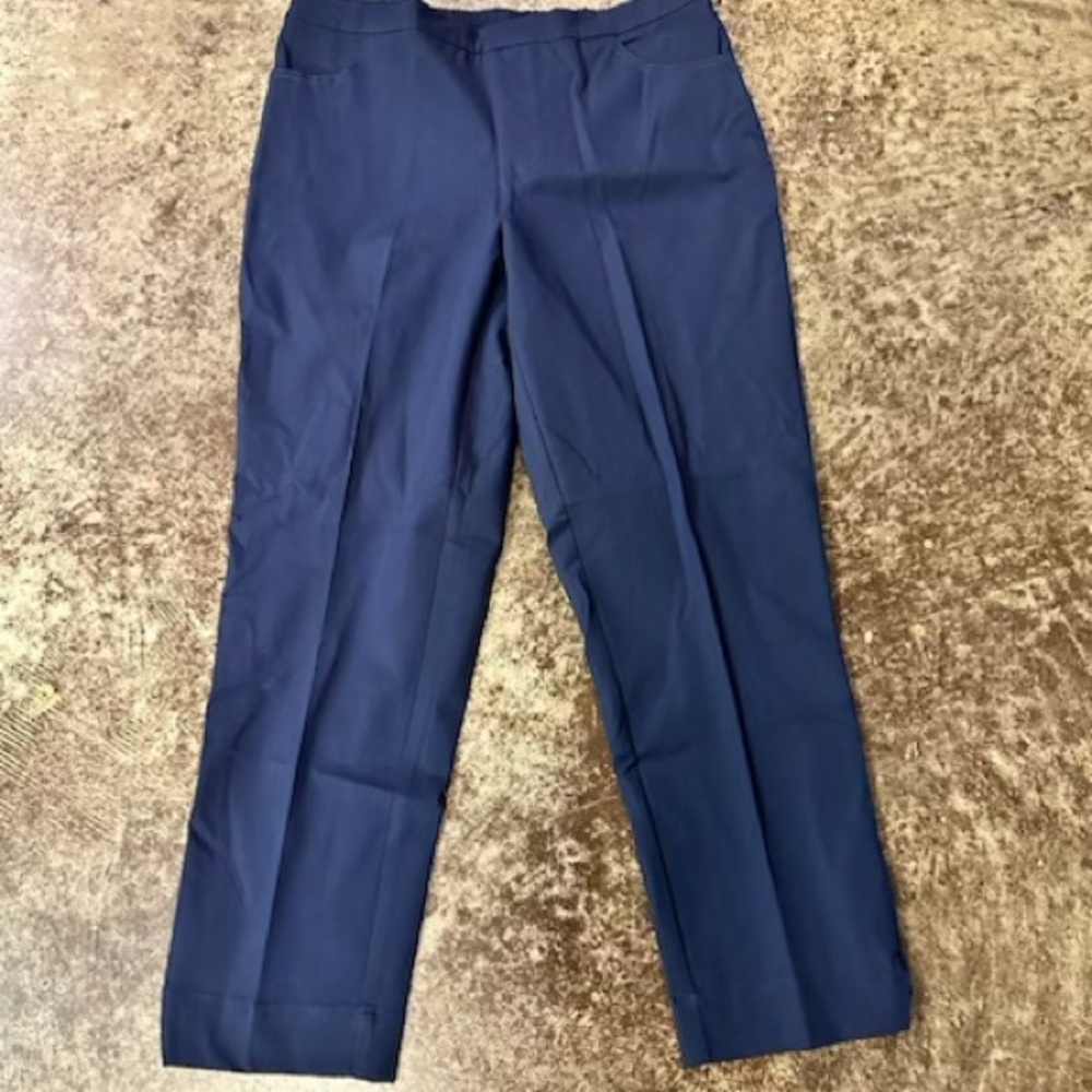 Isaac Mizhari Women’s Blue Dress Pants. Size 16. Like New Condition.